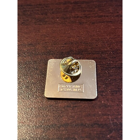 McDonald’s Crew Trainer Employee Lapel Hat Pin - Picture 3 of 3